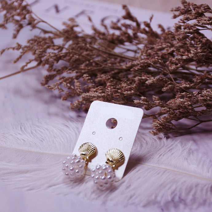 Seashell Studs with Pearl In Gold