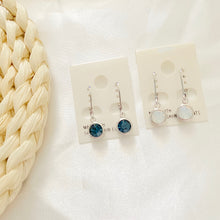 Load image into Gallery viewer, Donna Silver Dangling Earrings